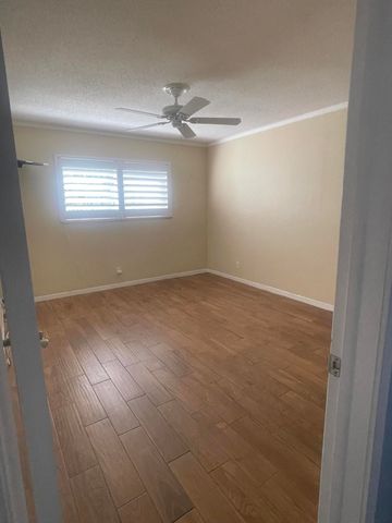 752 Lori Drive 223, Palm Springs, FL 33461