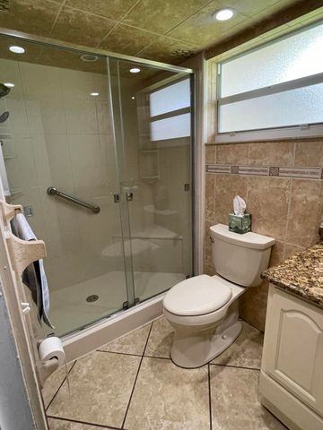 752 Lori Drive 223, Palm Springs, FL 33461