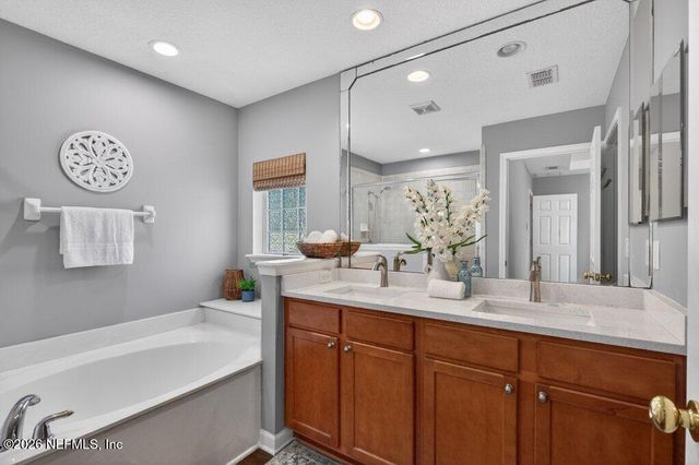 640 GRAND PARKE Drive, St. Johns, FL 32259