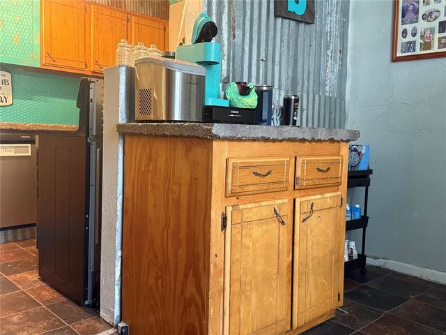 727 N Beard Avenue, Shawnee, OK 74801