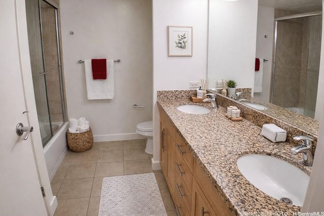 600 Queen Street 1405, Honolulu, HI 96813