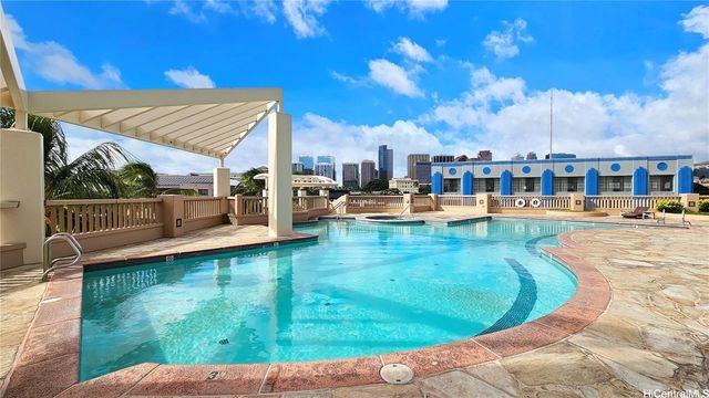 600 Queen Street 1405, Honolulu, HI 96813