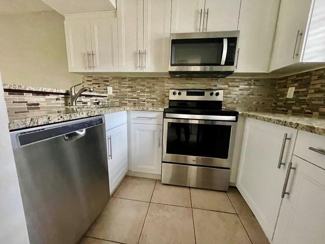 2625 STATE ROAD 590 1713, Clearwater, FL 33759