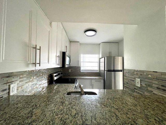 2625 STATE ROAD 590 1713, Clearwater, FL 33759