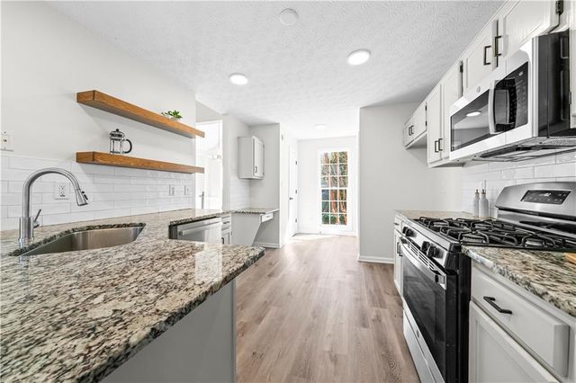 52 Tower Court, Dallas, GA 30132