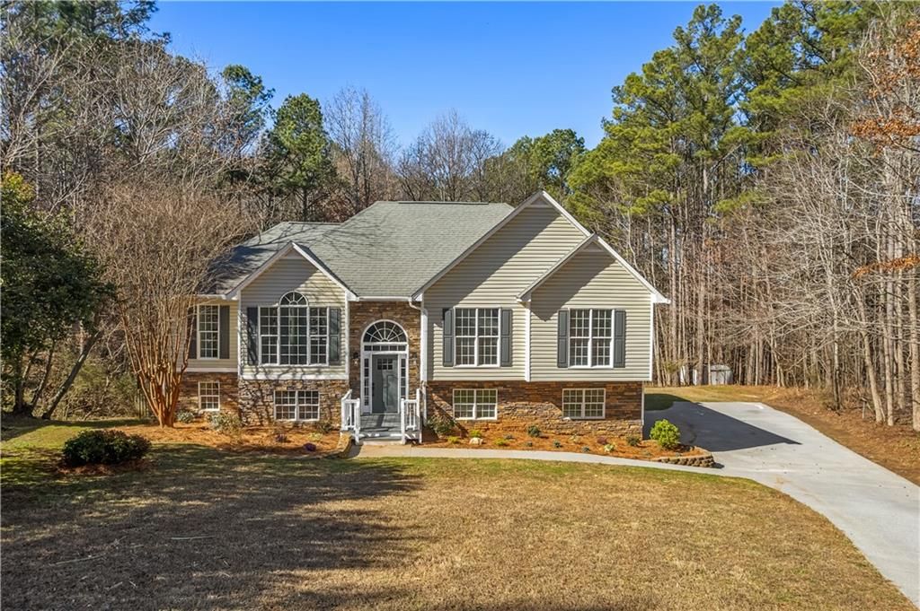 52 Tower Court, Dallas, GA 30132