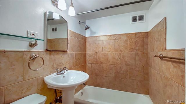 2100 N Franklin Street 14, Denver, CO 80205