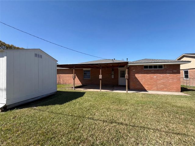 6023 Winterhaven Drive, Houston, TX 77087