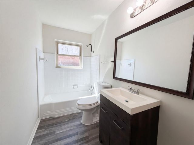 6023 Winterhaven Drive, Houston, TX 77087