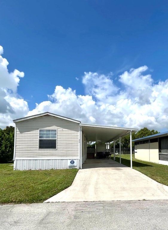 5000 SE Federal Highway 806, Stuart, FL 34997