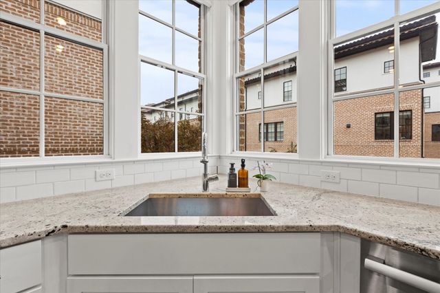 711 Will Rice Avenue, Irving, TX 75039