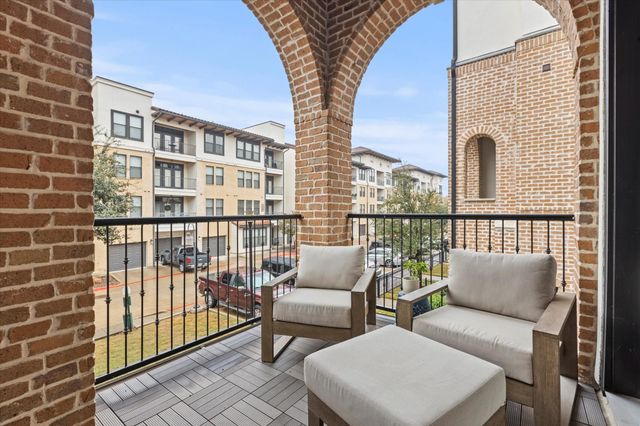 711 Will Rice Avenue, Irving, TX 75039