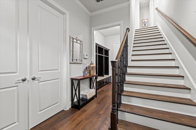 711 Will Rice Avenue, Irving, TX 75039