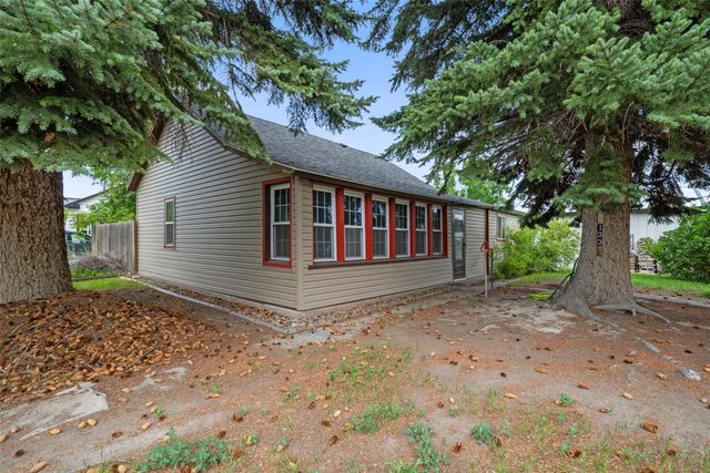 133 S Oak Street, Townsend, MT 59644