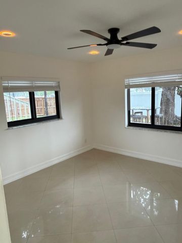 7000 TYLER Street, Hollywood, FL 33024
