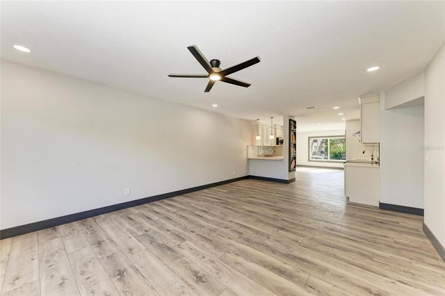 2435 SUMATRAN WAY 35, Clearwater, FL 33763