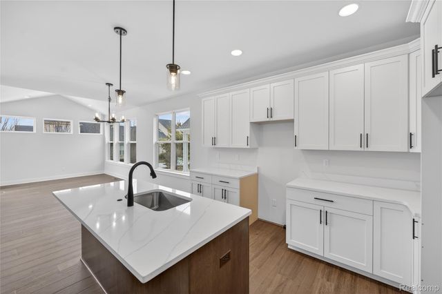 1436 Turner Drive 7, Commerce Charter Township, MI 48390