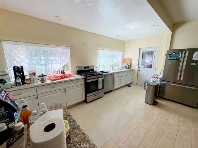 4065 Wadsworth, Los Angeles, CA 90011