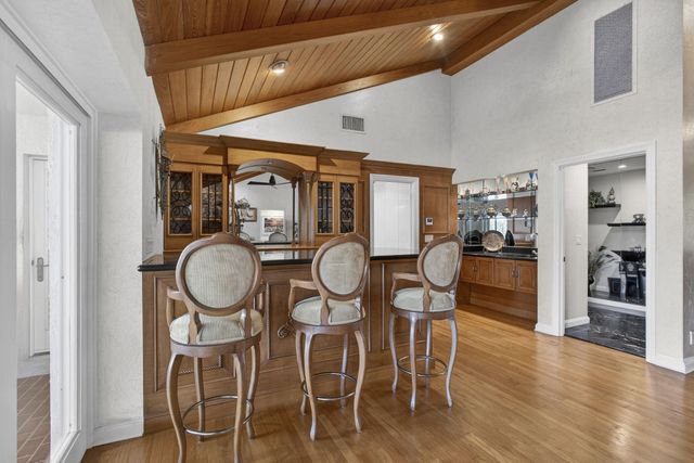 5564 Whirlaway Road, Palm Beach Gardens, FL 33418