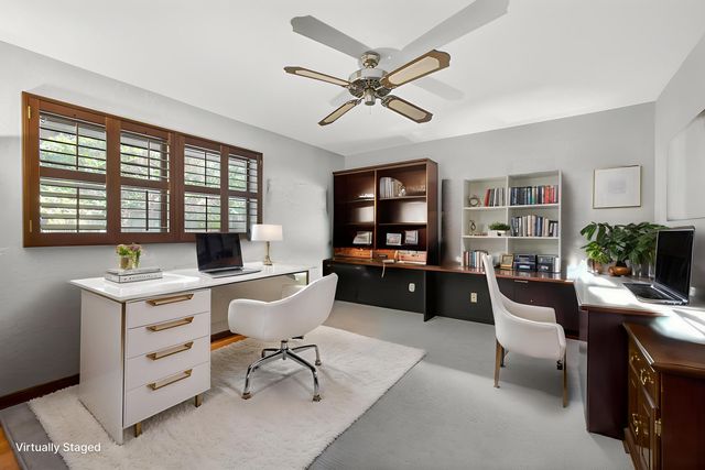 5564 Whirlaway Road, Palm Beach Gardens, FL 33418