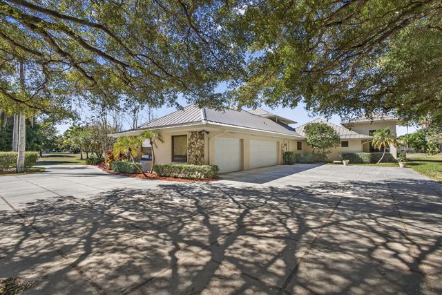 5564 Whirlaway Road, Palm Beach Gardens, FL 33418