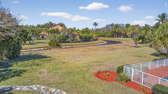 5564 Whirlaway Road, Palm Beach Gardens, FL 33418