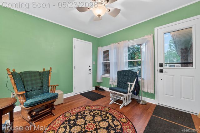 20036 Beech Daly Road, Redford Charter Township, MI 48240