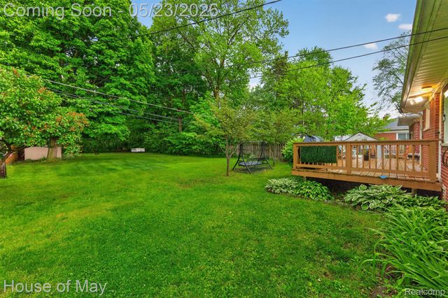 20036 Beech Daly Road, Redford Charter Township, MI 48240
