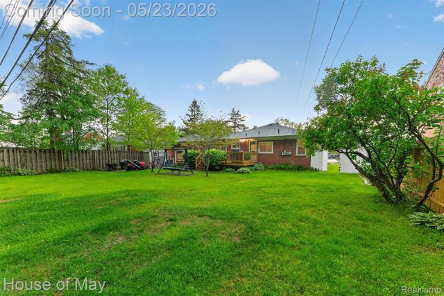 20036 Beech Daly Road, Redford Charter Township, MI 48240