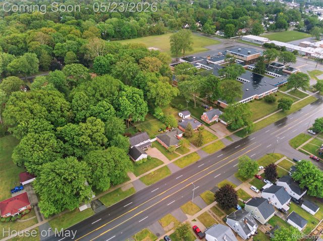 20036 Beech Daly Road, Redford Charter Township, MI 48240