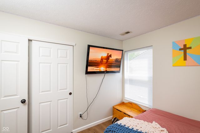 6120 Rocky Road, Anderson, IN 46013