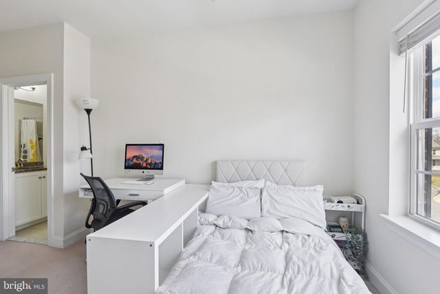 8616 DOVES FLY WAY, Laurel, MD 20723