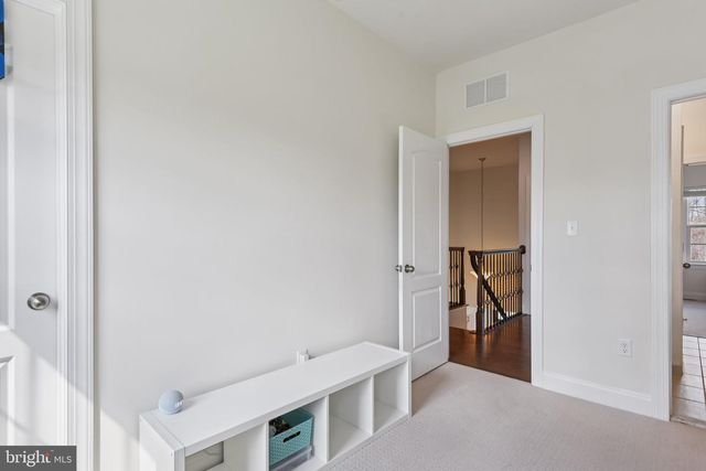 8616 DOVES FLY WAY, Laurel, MD 20723