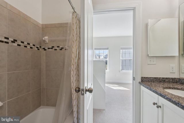 8616 DOVES FLY WAY, Laurel, MD 20723