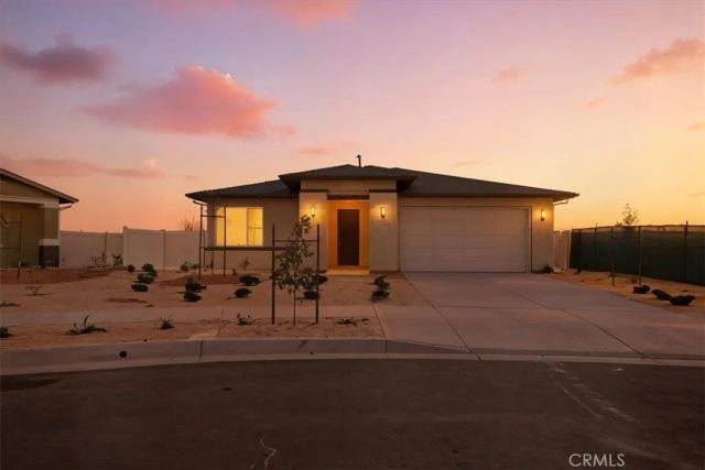 3264 E Avenue J-3, Lancaster, CA 93535