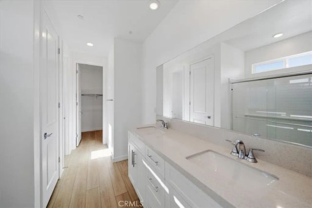 3264 E Avenue J-3, Lancaster, CA 93535