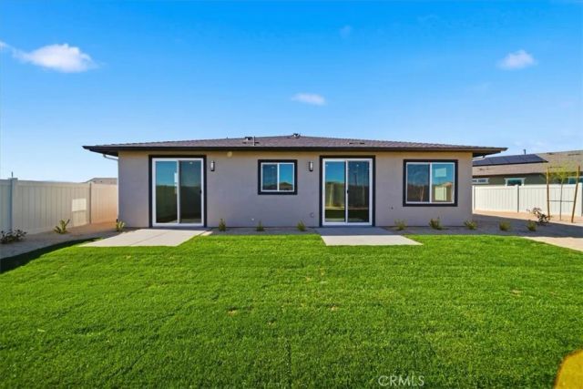 3264 E Avenue J-3, Lancaster, CA 93535