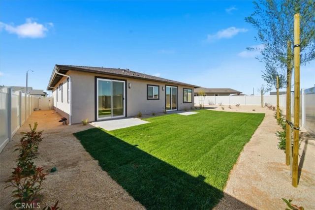 3264 E Avenue J-3, Lancaster, CA 93535