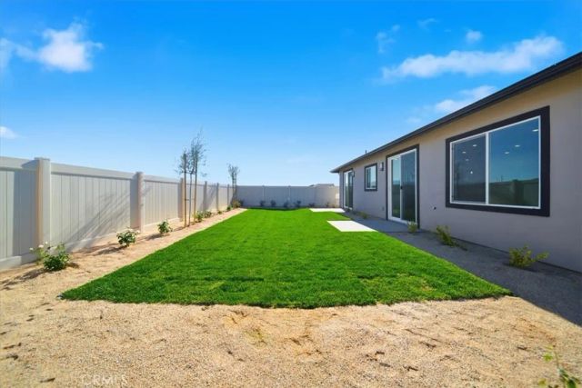 3264 E Avenue J-3, Lancaster, CA 93535
