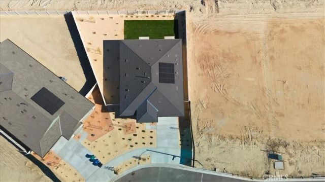 3264 E Avenue J-3, Lancaster, CA 93535