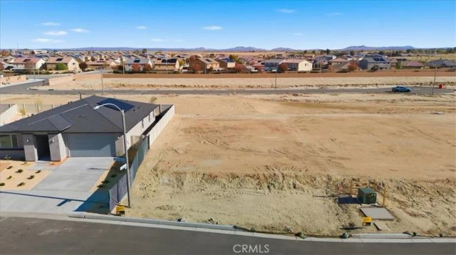 3264 E Avenue J-3, Lancaster, CA 93535