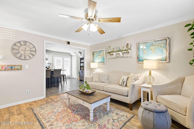 1239 Westlynne Way 2, Louisville, KY 40222