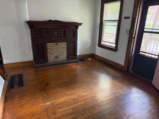 2054 N 4th Street, Columbus, OH 43201