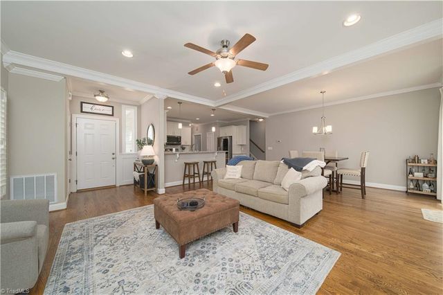 6624 Springfield Village Lane, Clemmons, NC 27012