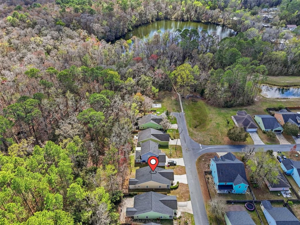 Image 25 of property listing at 7631 NW 20TH DRIVE, Gainesville, FL 32609