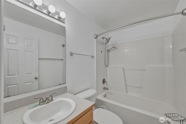 4728 Rock Crab Drive, Blaine, WA 98230