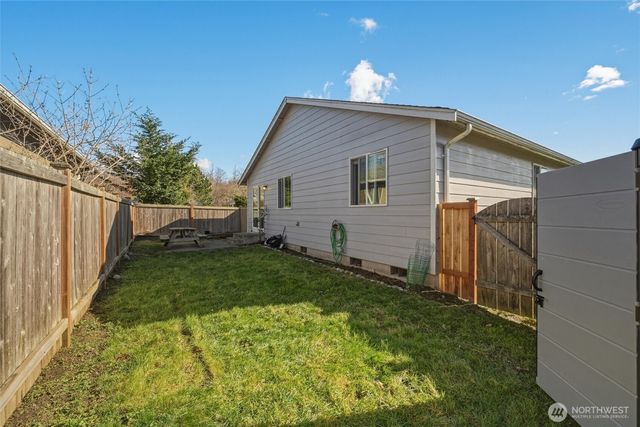 4728 Rock Crab Drive, Blaine, WA 98230