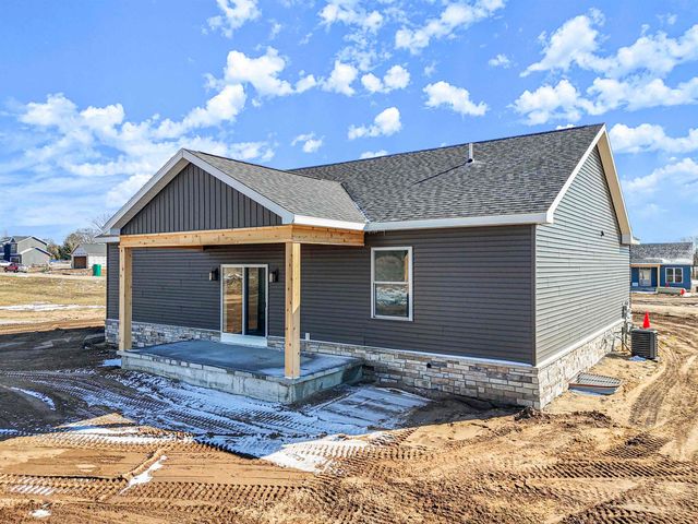 1144 Magnolia Drive, Traverse City, MI 49696