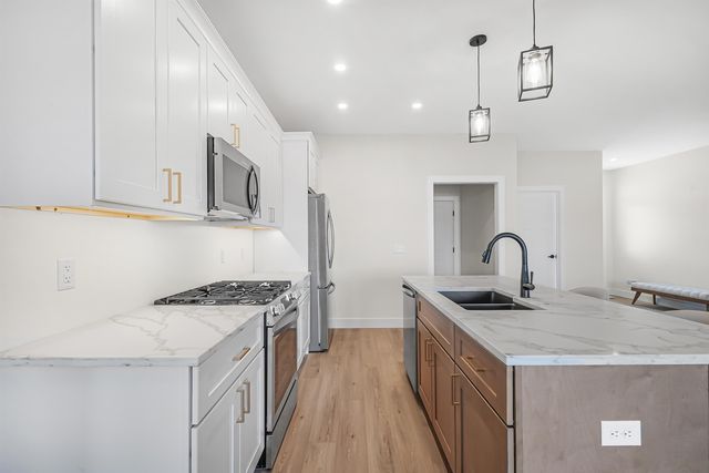 1144 Magnolia Drive, Traverse City, MI 49696