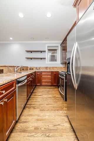 1116 W Hubbard Street 2W, Chicago, IL 60642